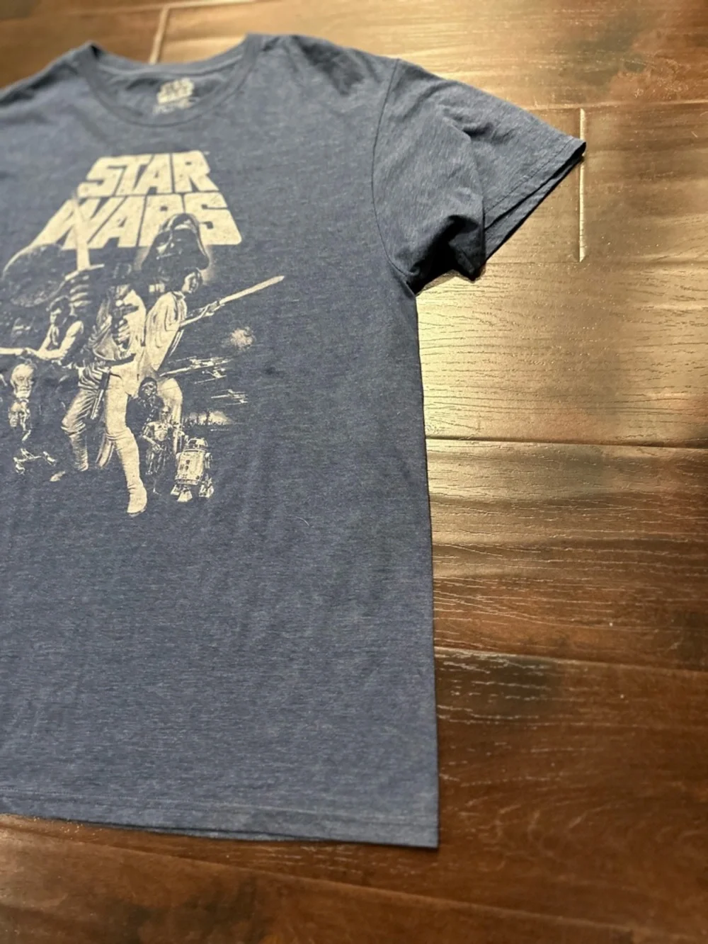 Star Wars "A New Hope" Classic Poster Graphic Tee - Picture 2 of 6